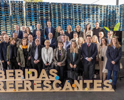 • Cataluña destaca como uno de los territorios en los que el sector tiene mayor presencia con 17 centros y uno de cada tres se sitúa en pequeños municipios de menos de 10.000 habitantes